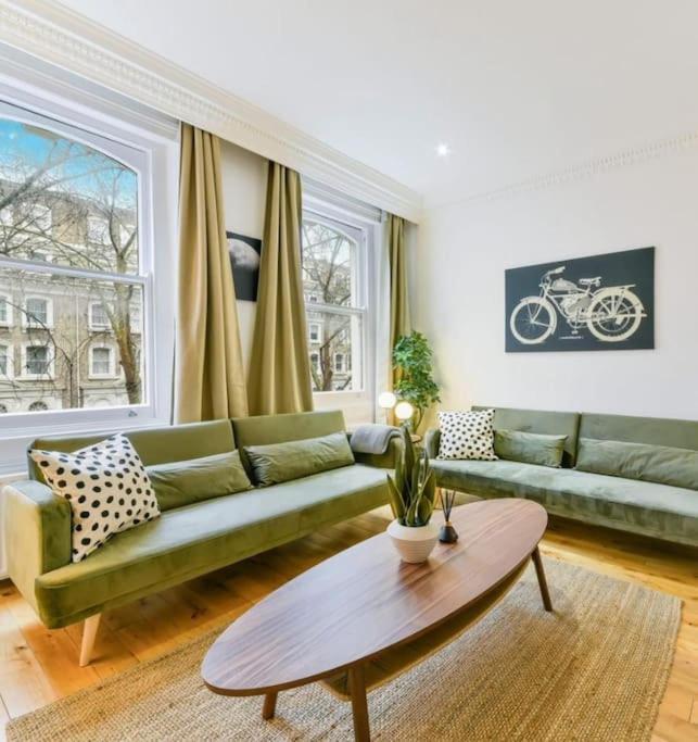 לונדון Knightsbridge Stylish Two Bedroom Apartment מראה חיצוני תמונה